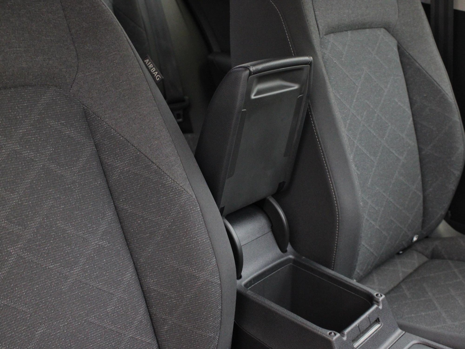 Used Volkswagen Golf 2022 for sale - 77068753: Photo 30