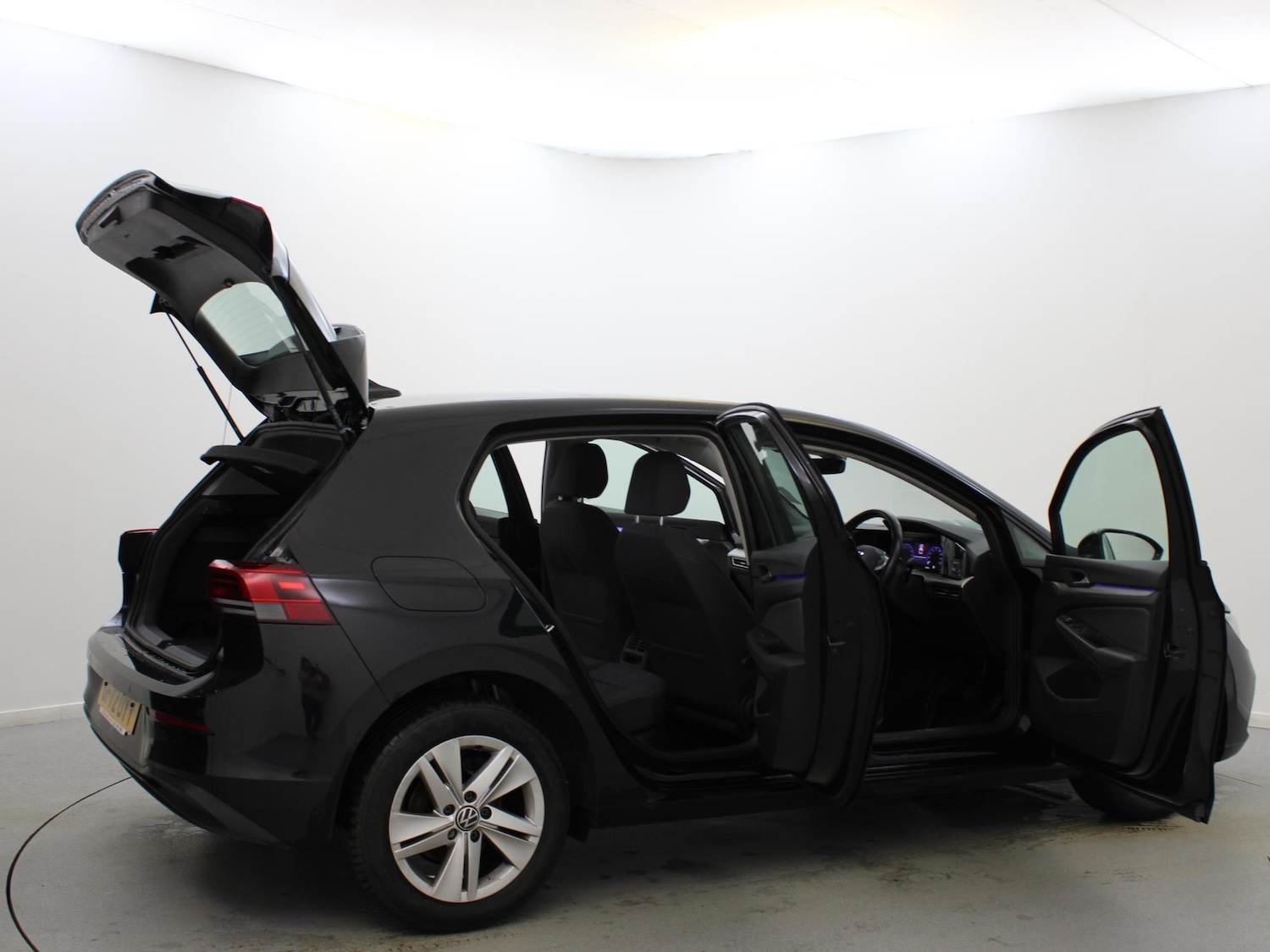 Used Volkswagen Golf 2022 for sale - 77068753: Photo 34