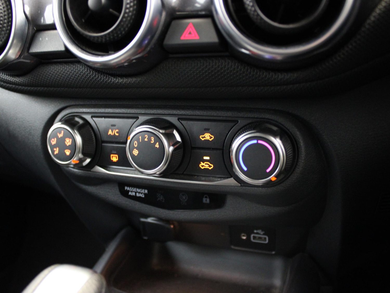 Used Nissan Juke 2020 for sale - 76300245: Photo 21