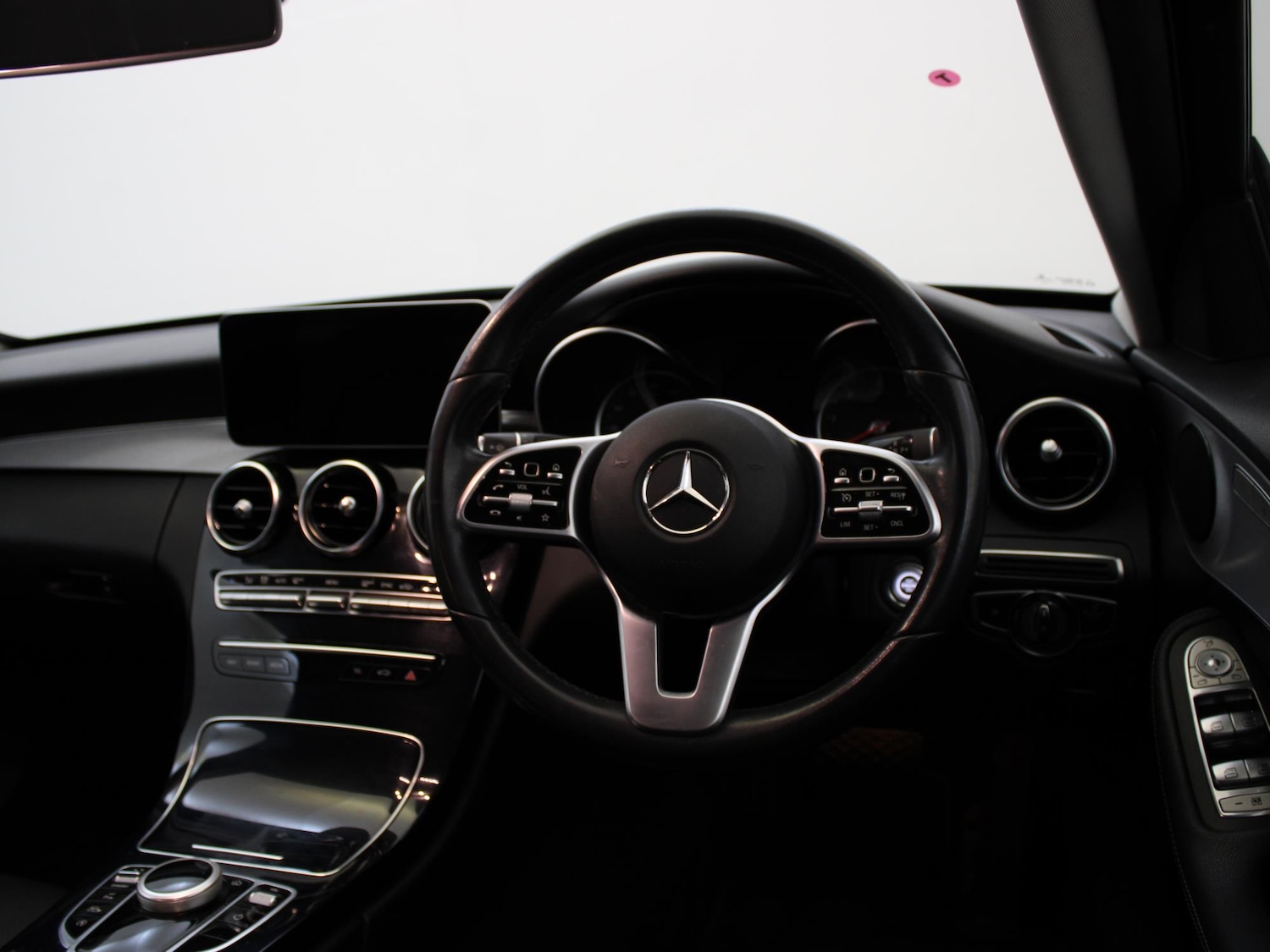 Used Mercedes-Benz C Class 2019 for sale - 76553469: Photo 18