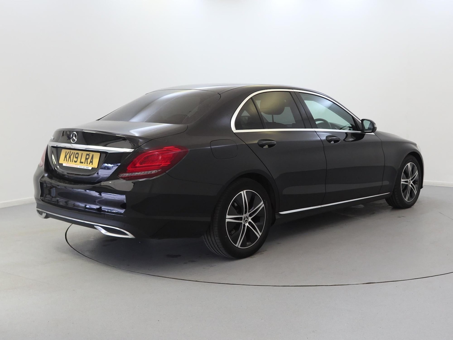 Used Mercedes-Benz C Class 2019 for sale - 76553469: Photo 5