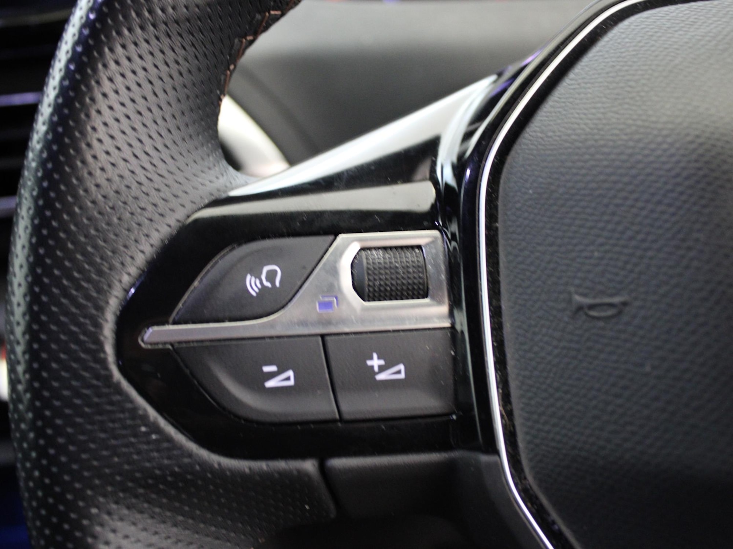 Used Peugeot 5008 2022 for sale - 75536253: Photo 12