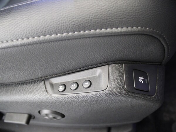 Used DS Automobiles DS 7 Crossback 2022 for sale - 75713902: Photo 10