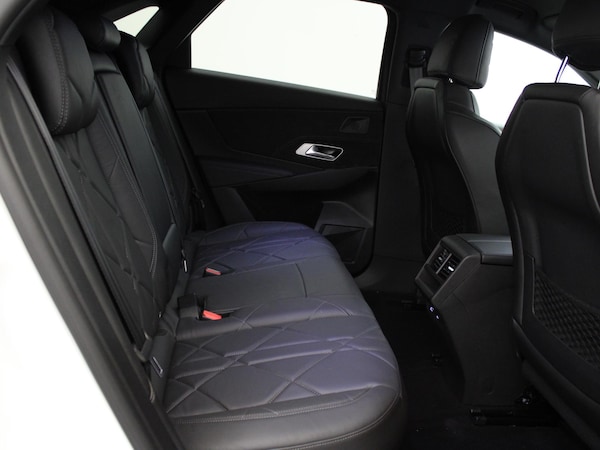 Used DS Automobiles DS 7 Crossback 2022 for sale - 75713902: Photo 16