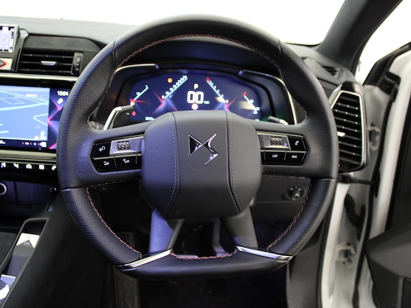 Used DS Automobiles DS 7 Crossback 2022 for sale - 75713902: Photo 32