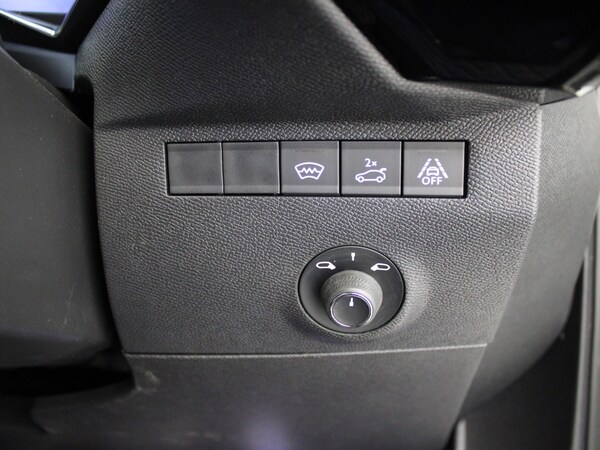 Used DS Automobiles DS 7 Crossback 2022 for sale - 75713902: Photo 37
