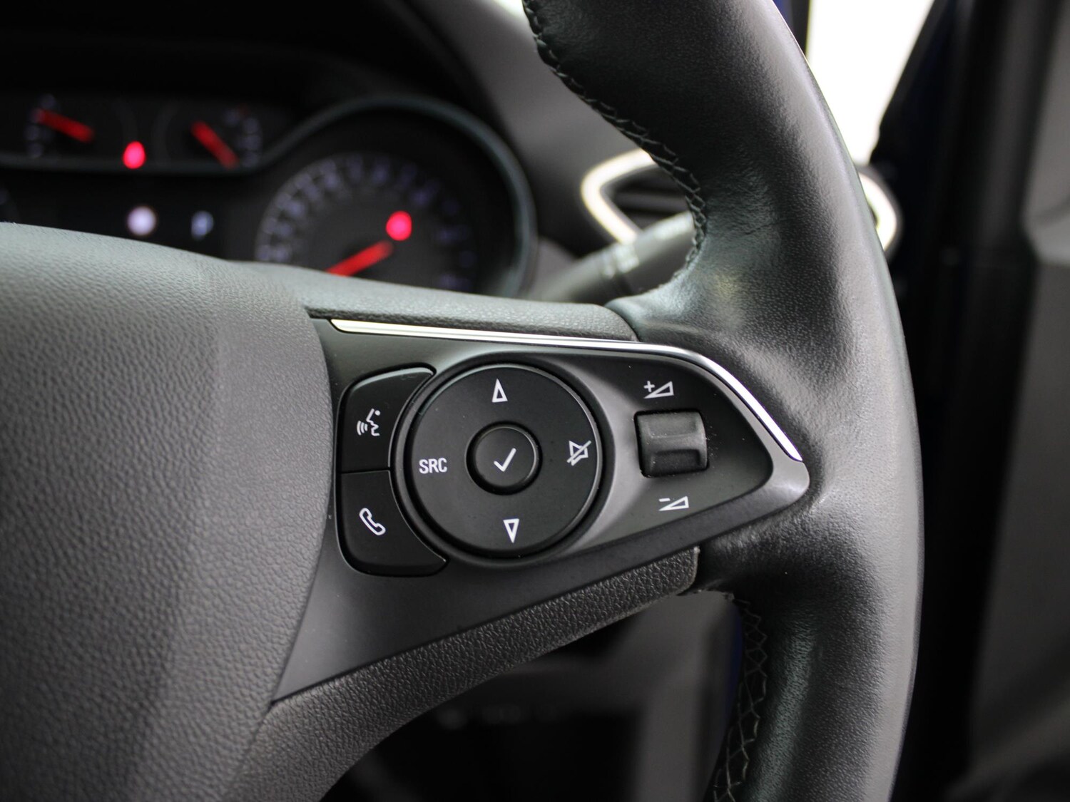 Used Vauxhall Crossland 2021 for sale - 75611564: Photo 31