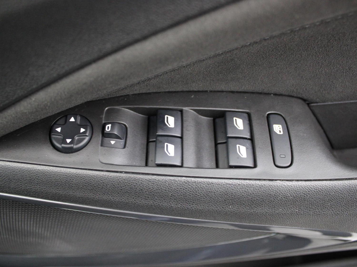 Used Vauxhall Crossland 2021 for sale - 75611564: Photo 36