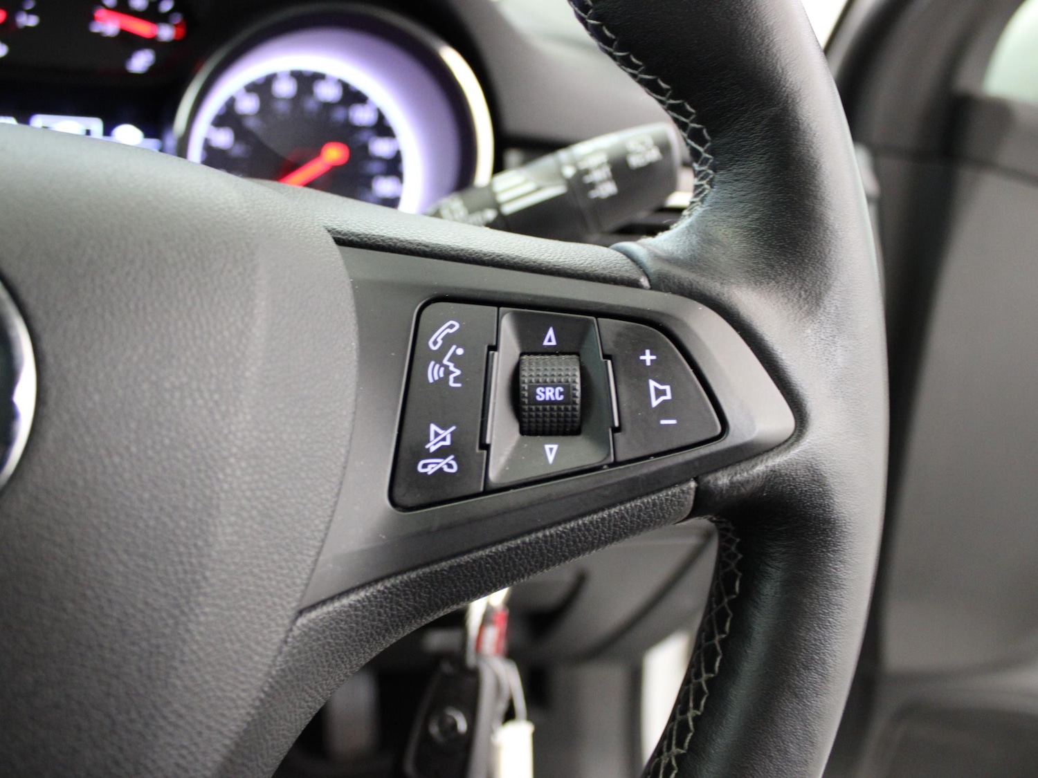 Used Vauxhall Astra 2019 for sale - 76411675: Photo 25