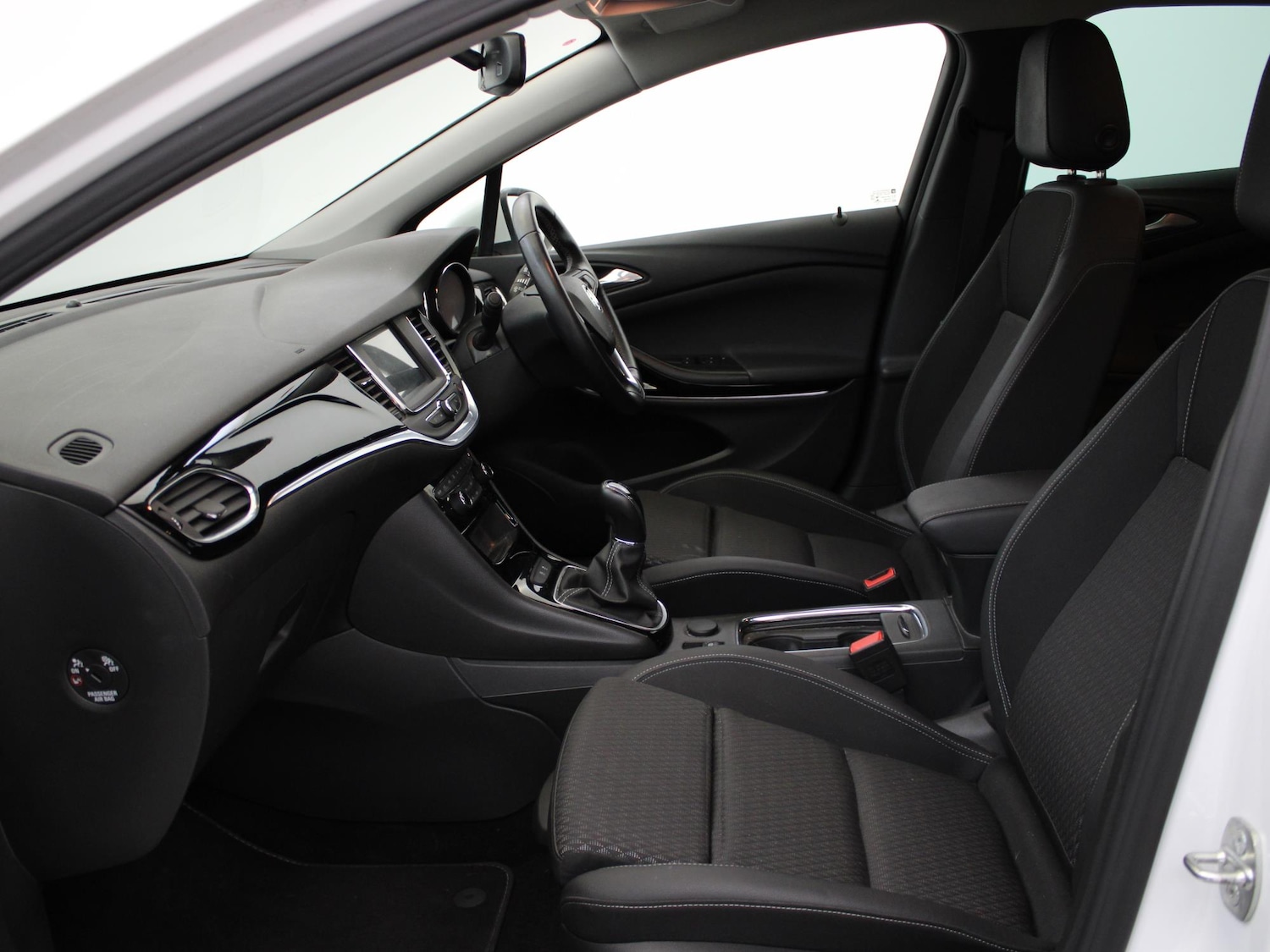 Used Vauxhall Astra 2019 for sale - 76411675: Photo 9