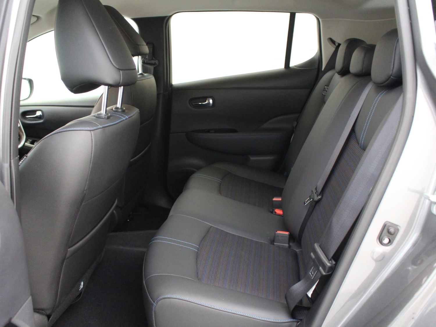 Used Nissan Leaf 2021 for sale - 76157947: Photo 11