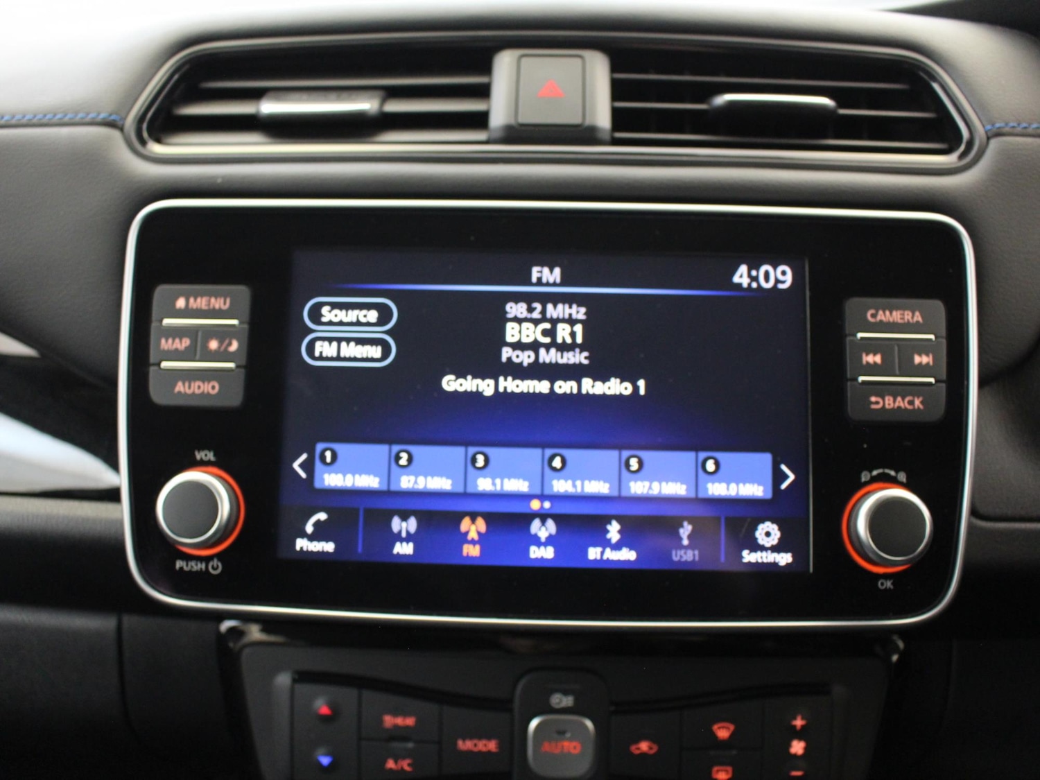 Used Nissan Leaf 2021 for sale - 76157947: Photo 24