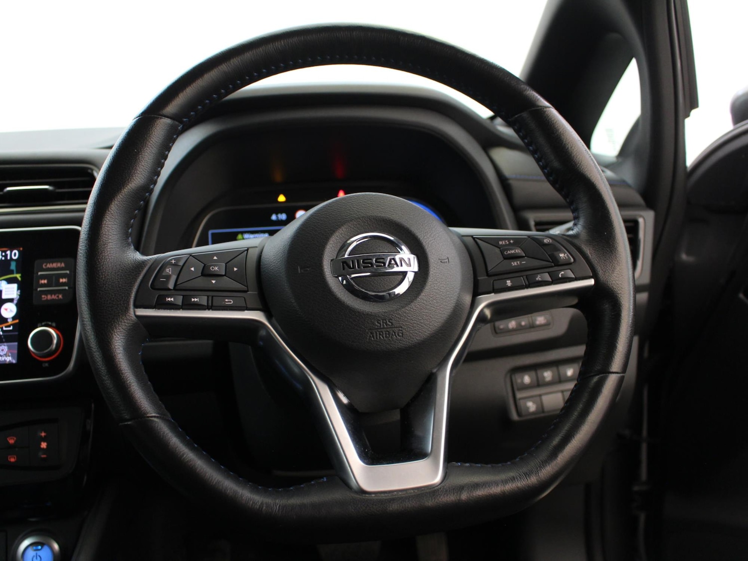 Used Nissan Leaf 2021 for sale - 76157947: Photo 30