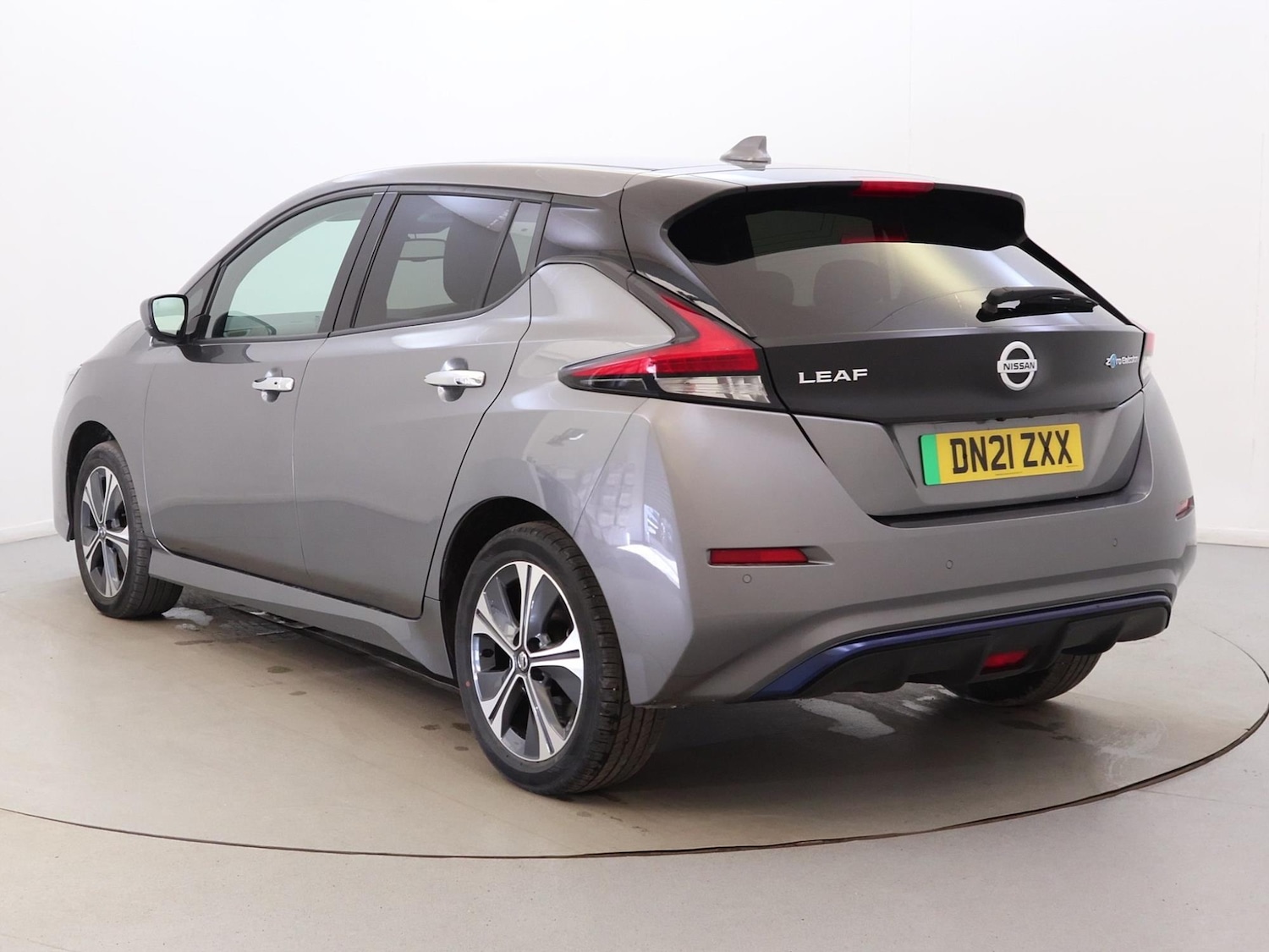 Used Nissan Leaf 2021 for sale - 76157947: Photo 7