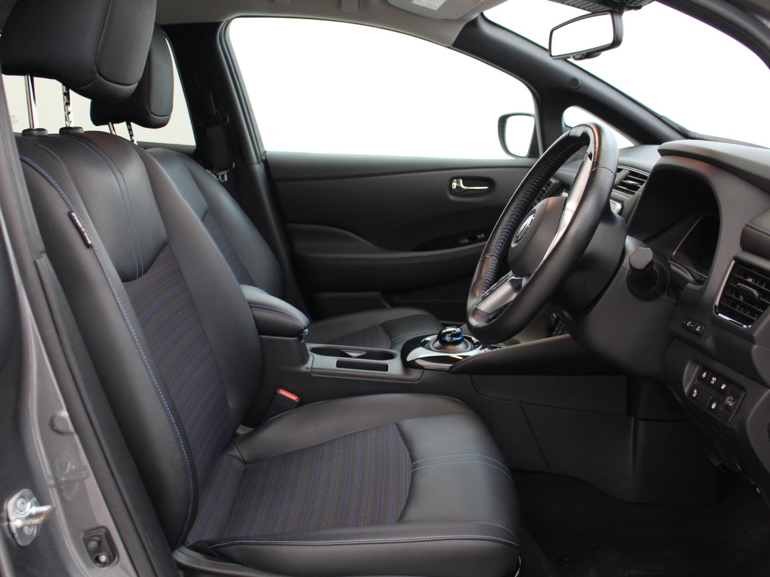 Used Nissan Leaf 2021 for sale - 76157947: Photo 9