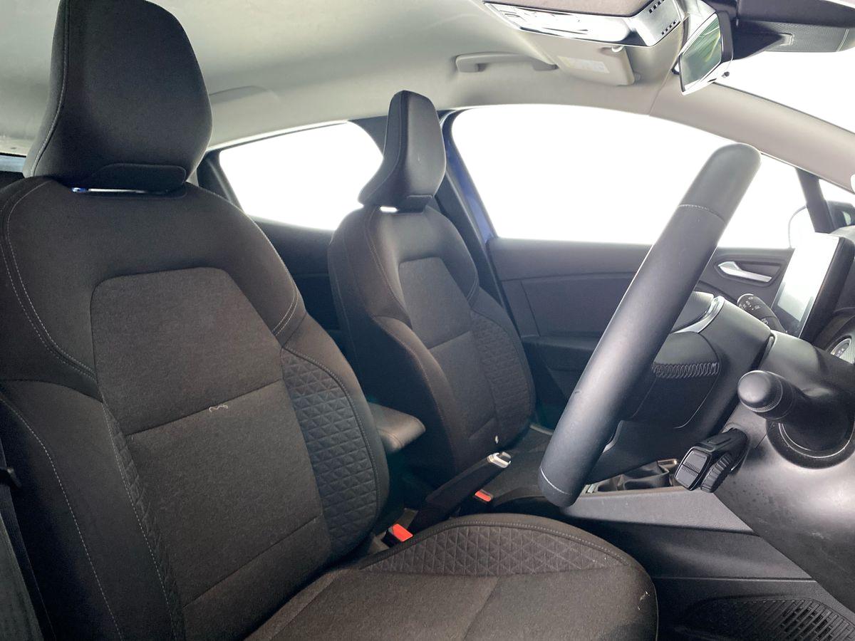 Used Renault Clio 2023 for sale - 77687017: Photo 13