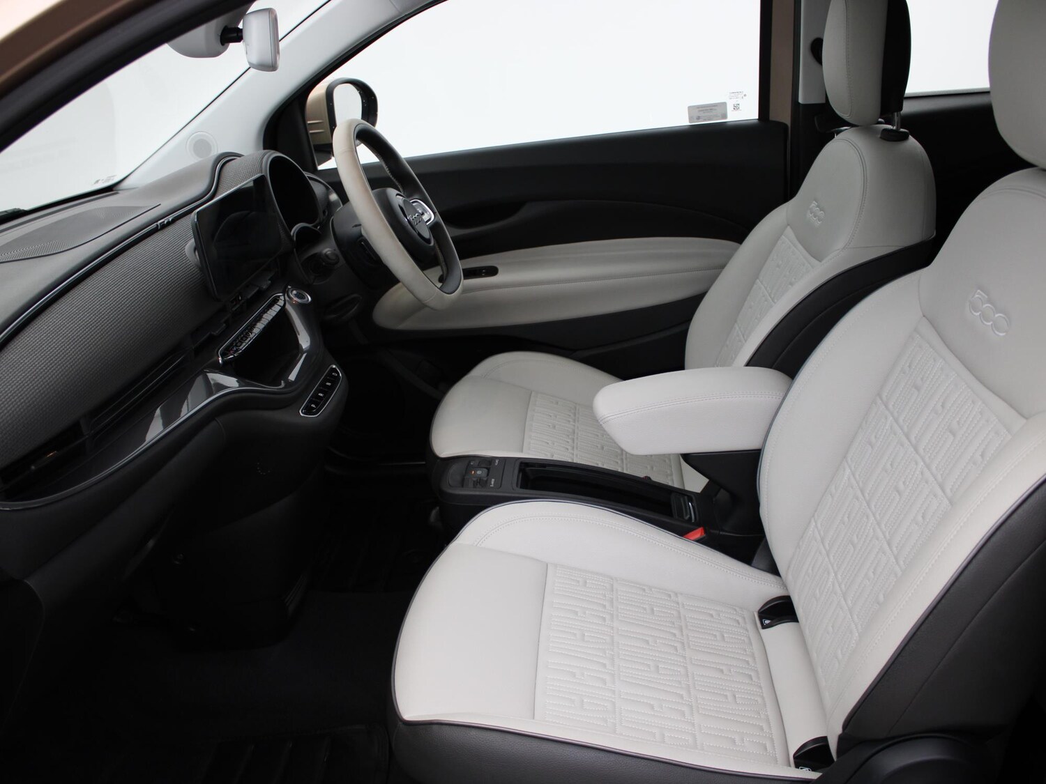 Used Fiat 500 2022 for sale - 77742133: Photo 11