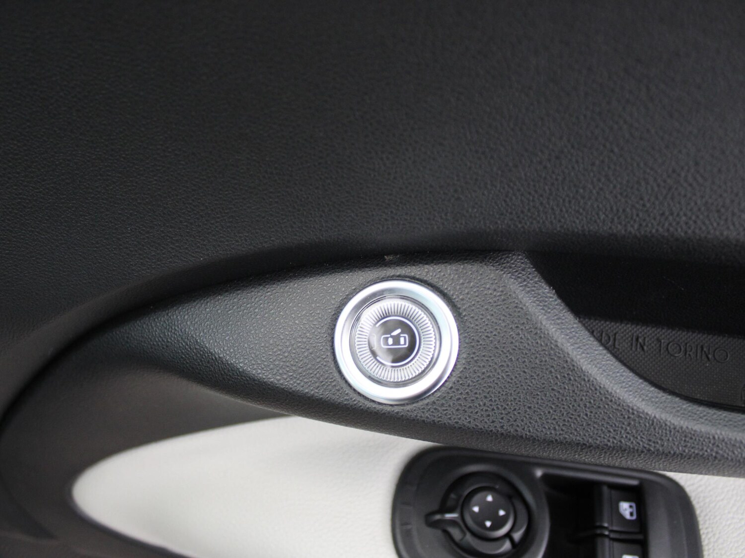 Used Fiat 500 2022 for sale - 77742133: Photo 47