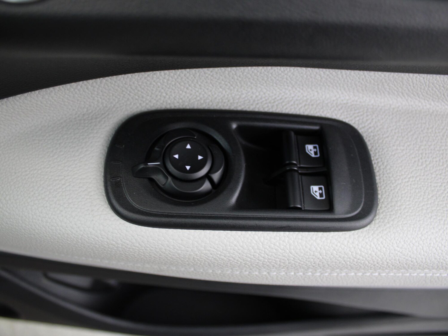 Used Fiat 500 2022 for sale - 77742133: Photo 48