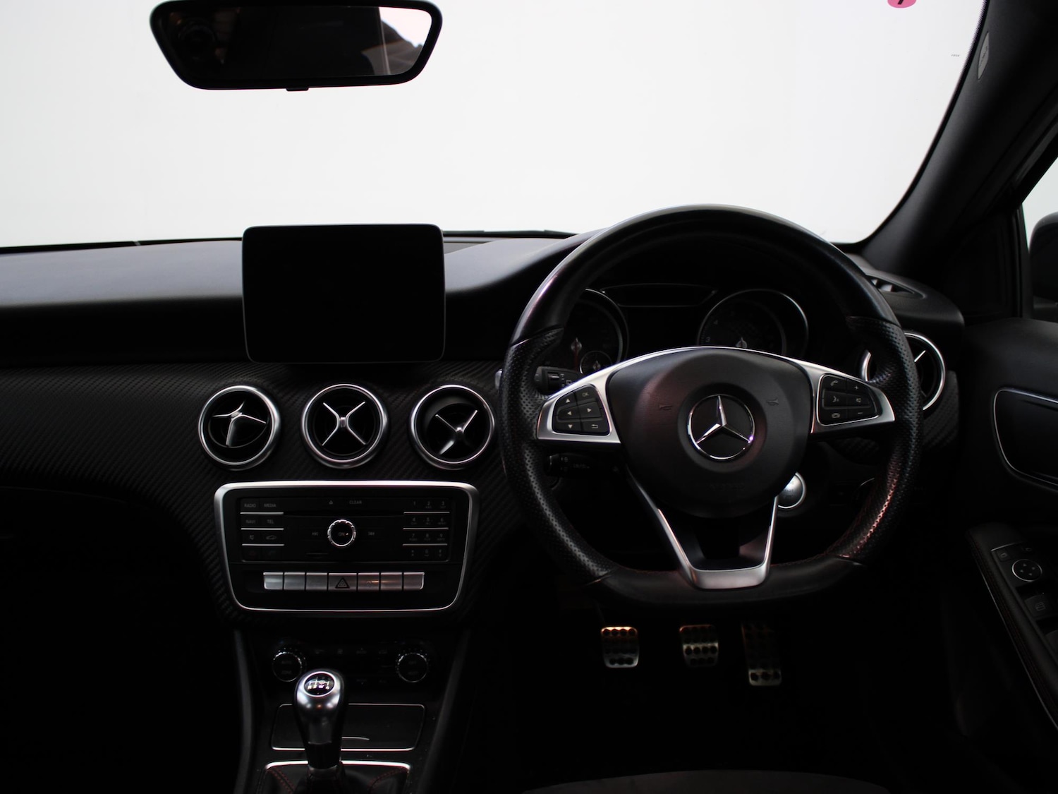 Used Mercedes-Benz A-Class 2018 for sale - 76047440: Photo 12