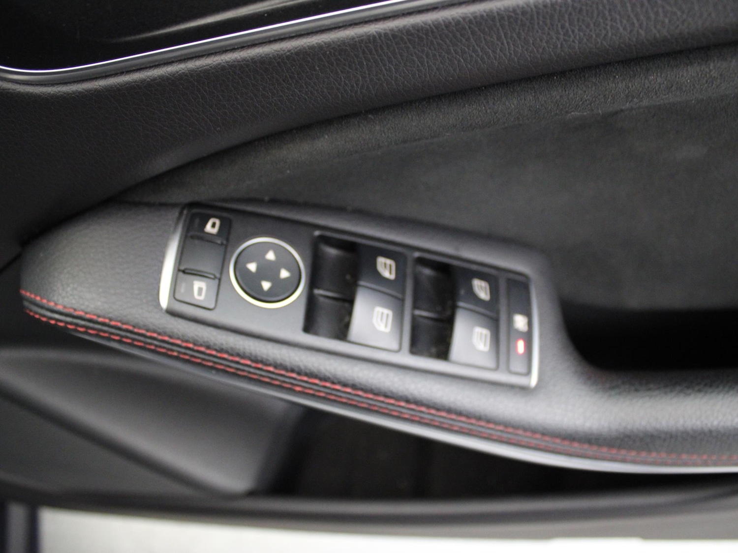 Used Mercedes-Benz A-Class 2018 for sale - 76047440: Photo 34