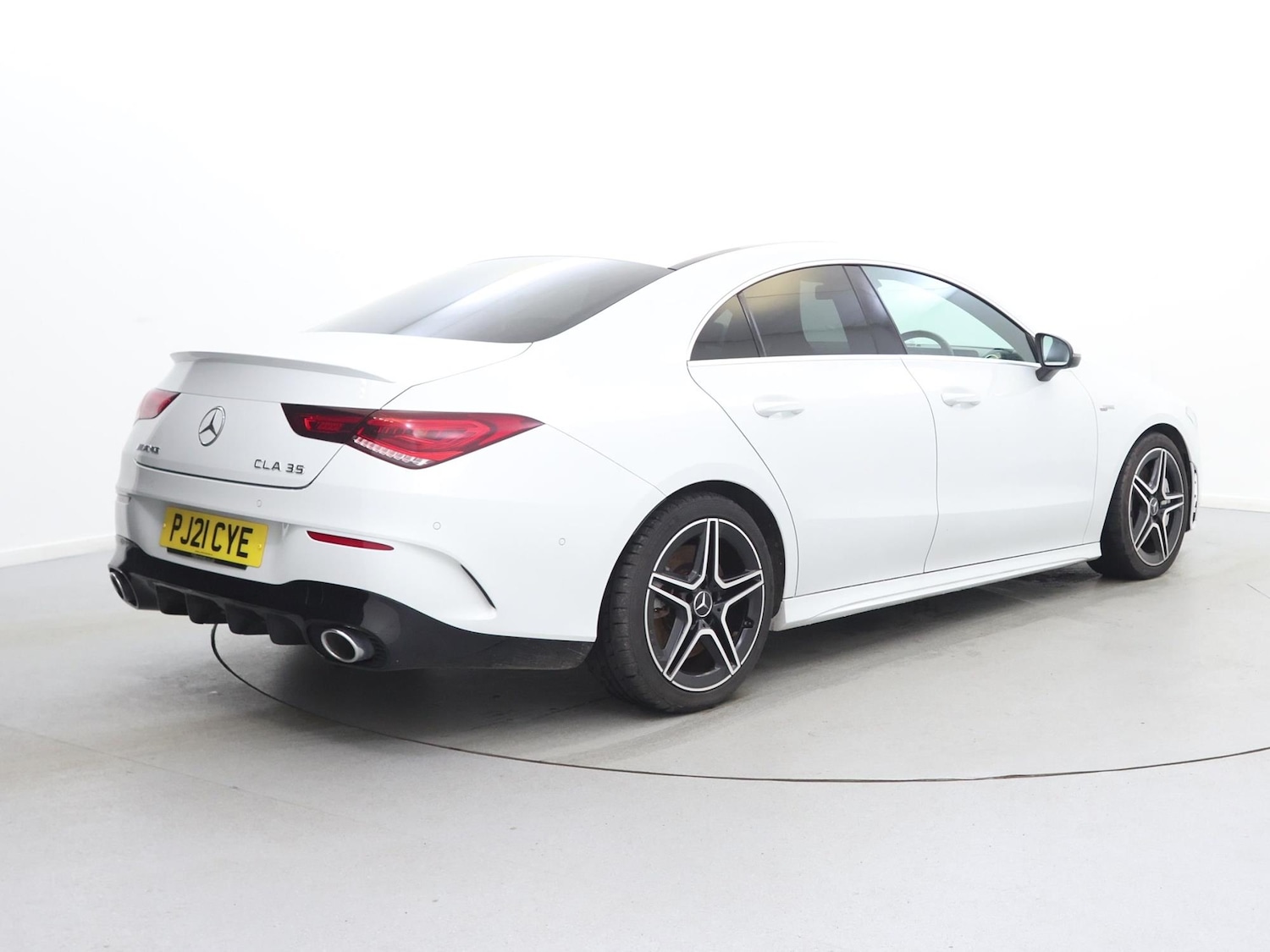 Used Mercedes-Benz CLA 2021 for sale - 76587937: Photo 5