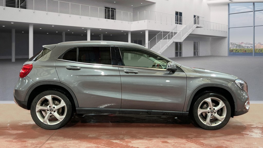 Used Mercedes-Benz GLA 2019 for sale - 77795687: Photo 5