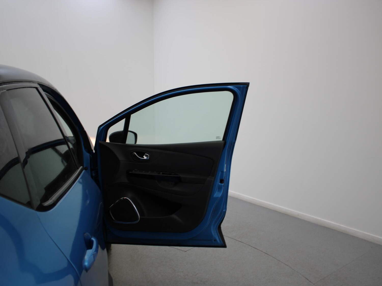 Used Renault Captur 2014 for sale - 77742146: Photo 23