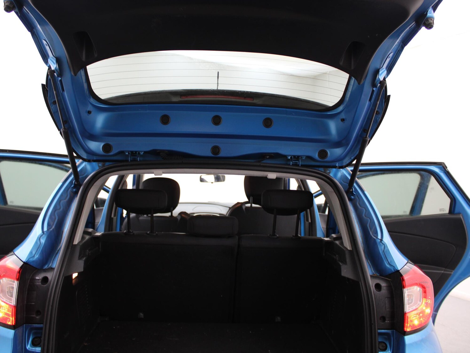 Used Renault Captur 2014 for sale - 77742146: Photo 25