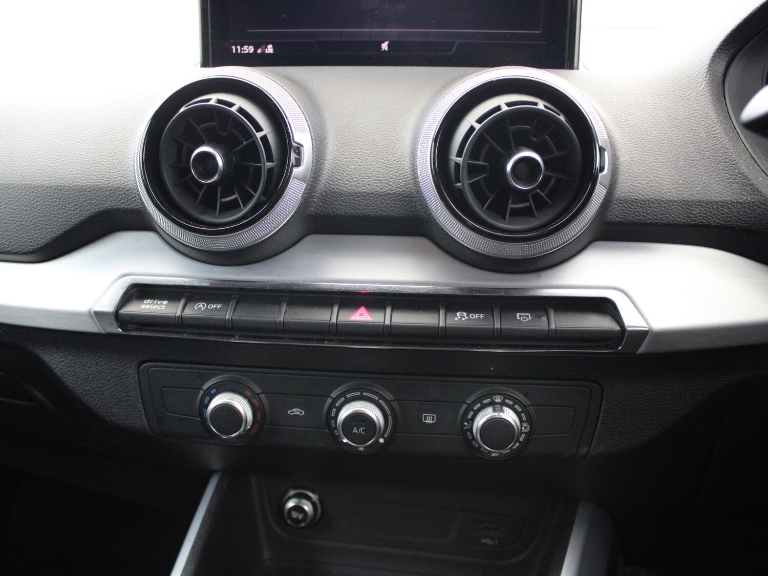 Used Audi Q2 2021 for sale - 76637013: Photo 19