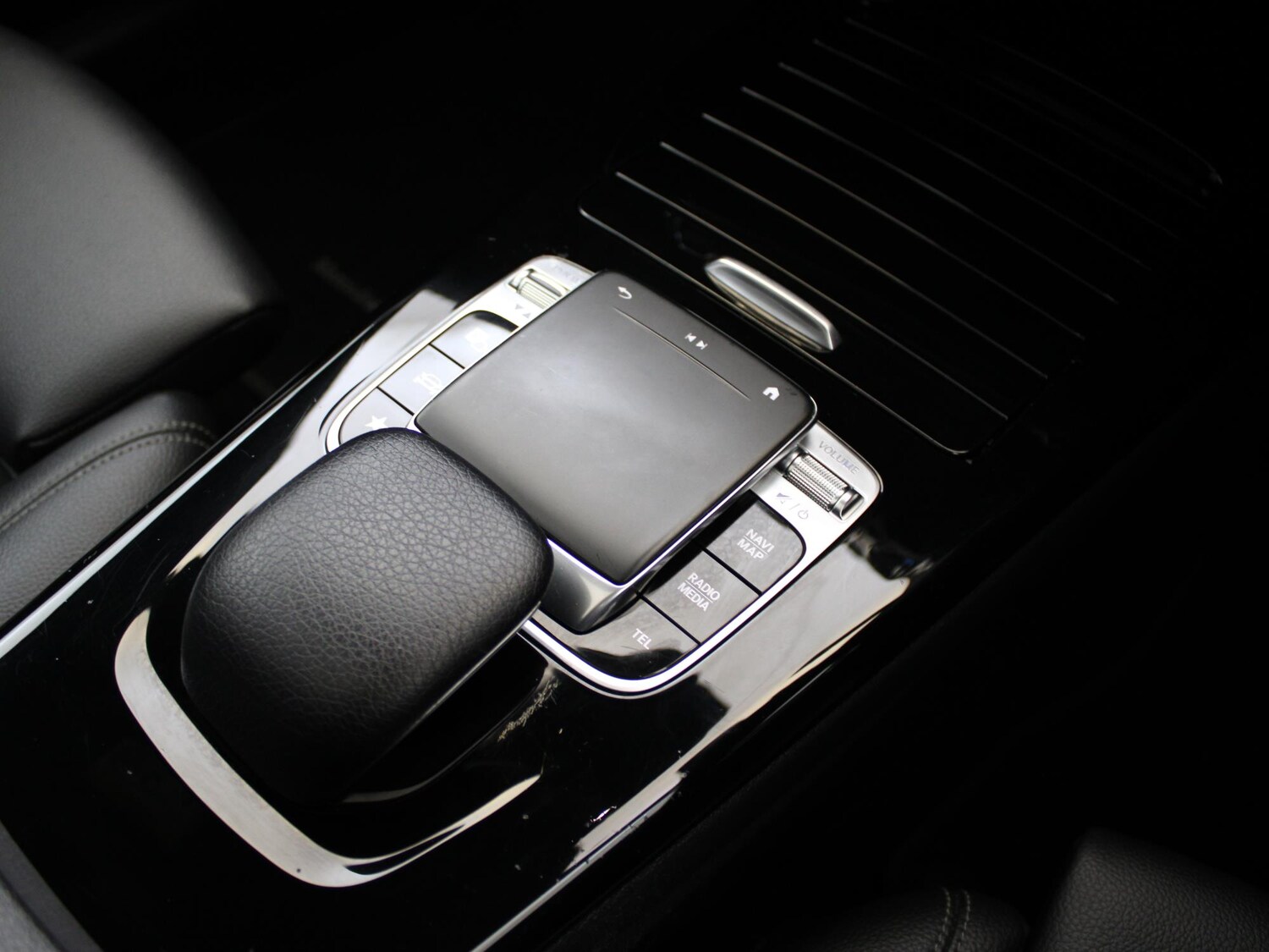 Used Mercedes-Benz A-Class 2018 for sale - 77361787: Photo 31