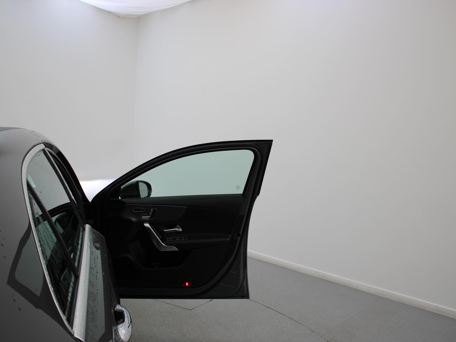 Used Mercedes-Benz A-Class 2018 for sale - 77361787: Photo 41