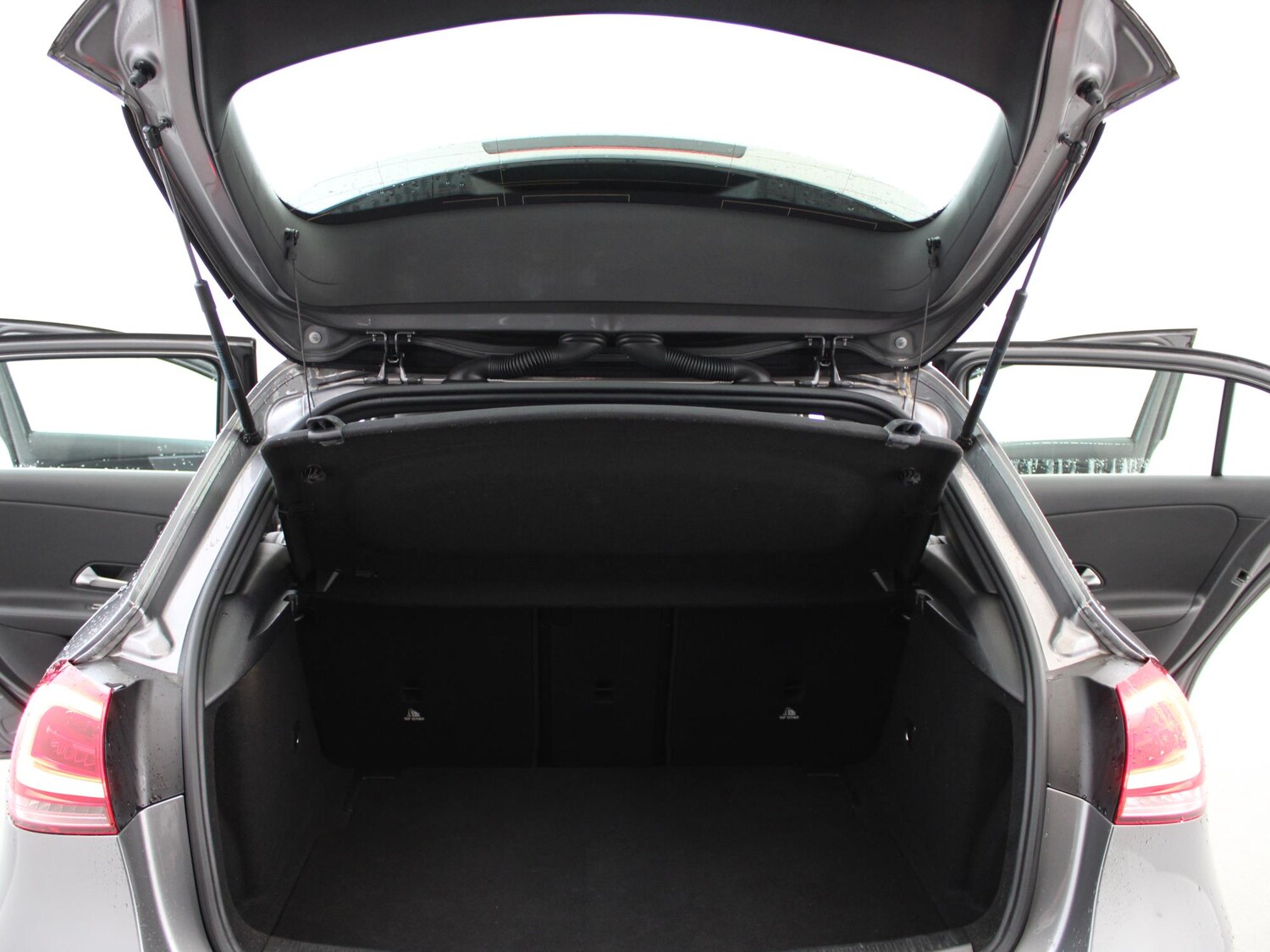 Used Mercedes-Benz A-Class 2018 for sale - 77361787: Photo 44