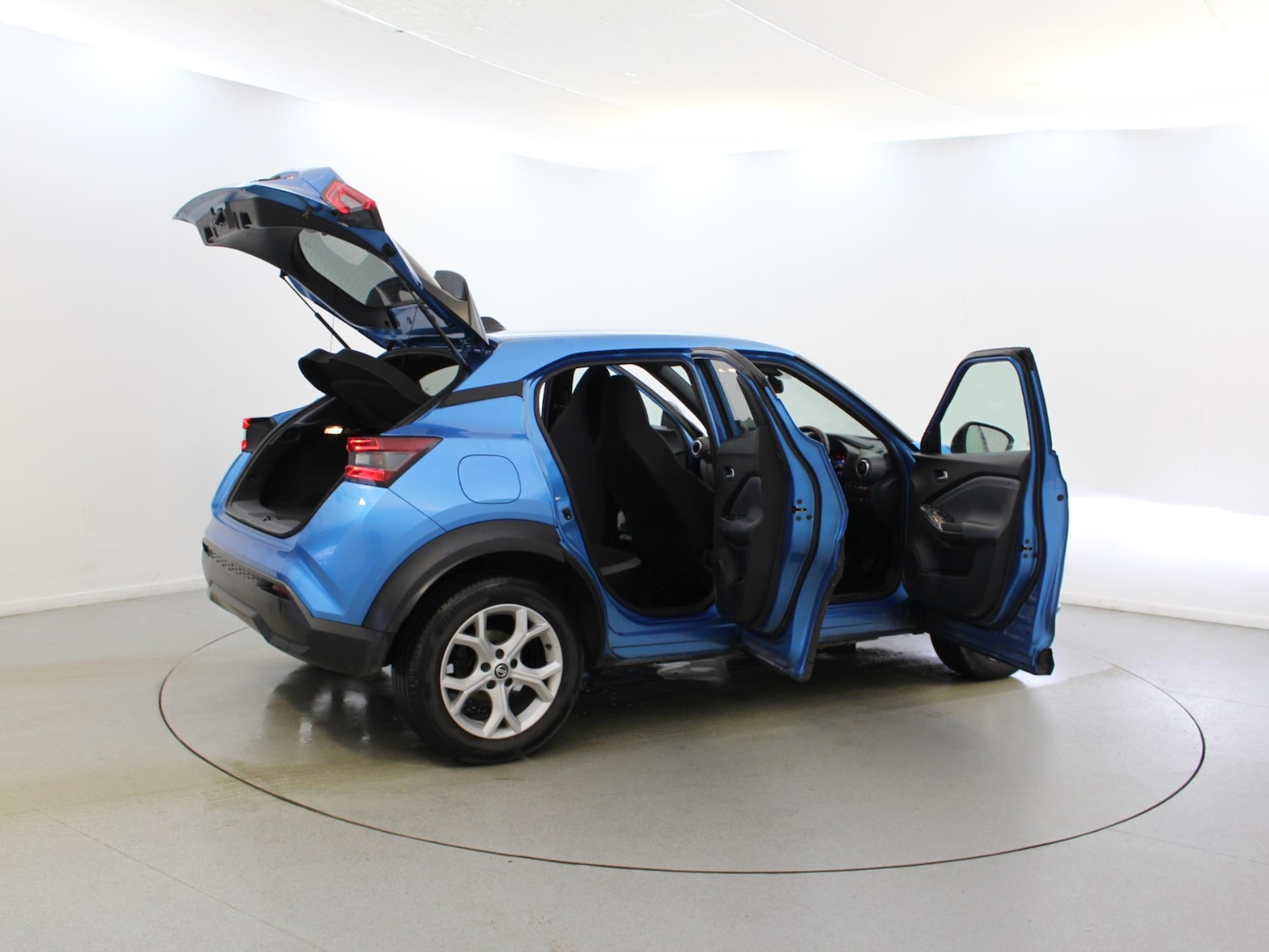 Vehicle 32