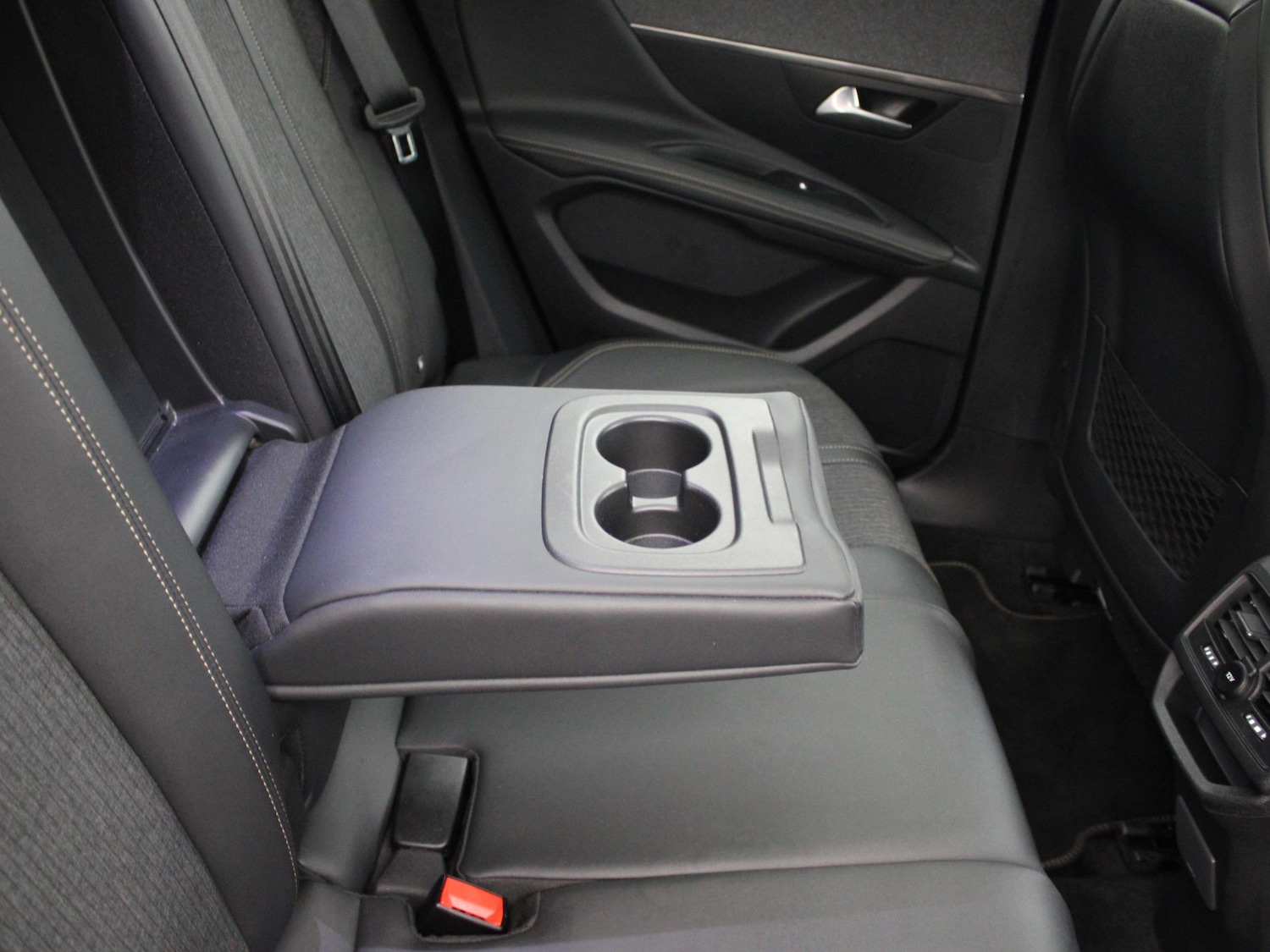 Used Peugeot 3008 2020 for sale - 76662156: Photo 16