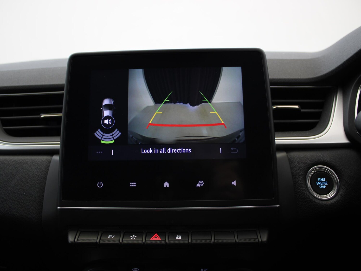 Used Renault Captur 2022 for sale - 76553553: Photo 14