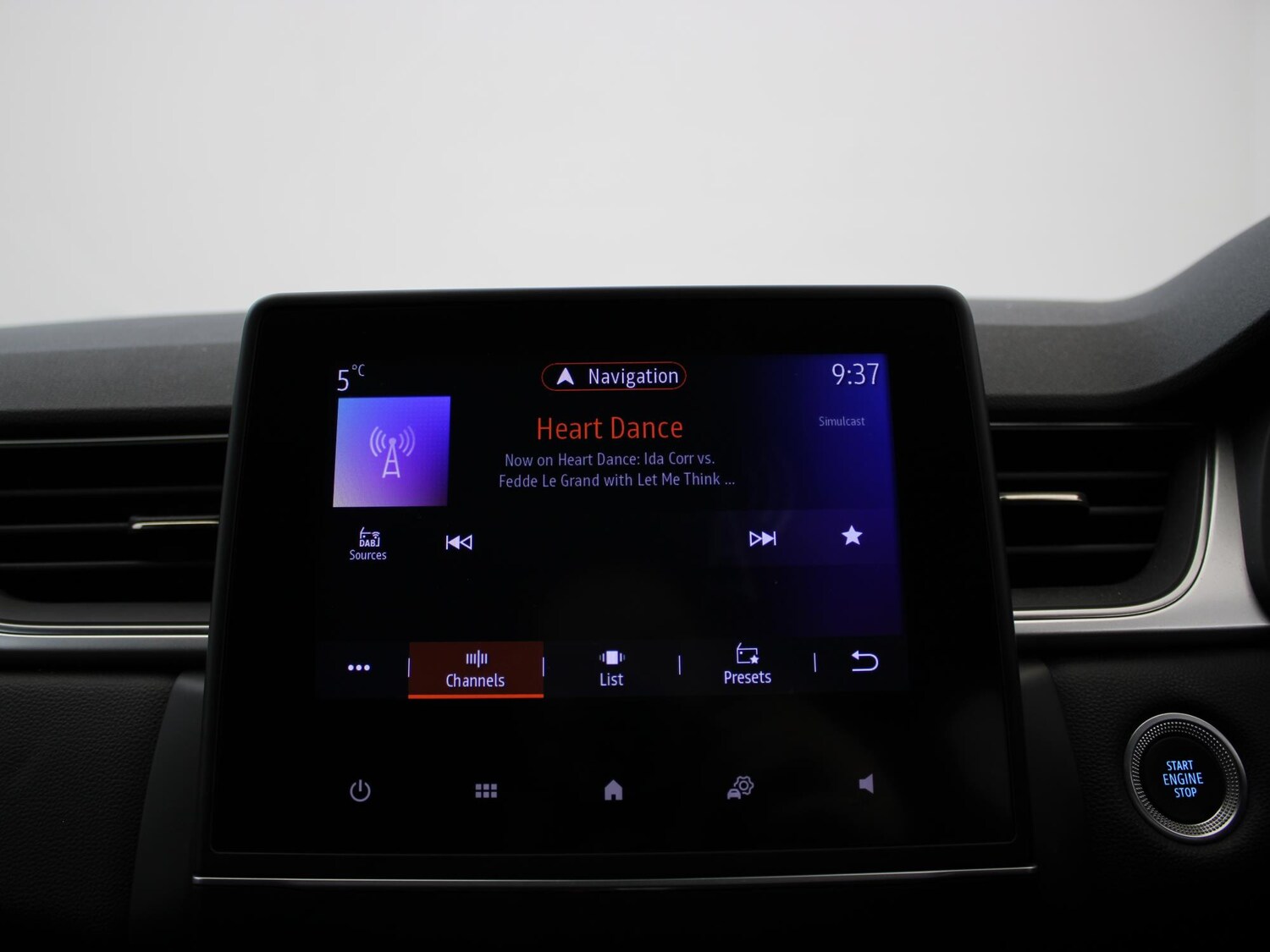 Used Renault Captur 2022 for sale - 76553553: Photo 24