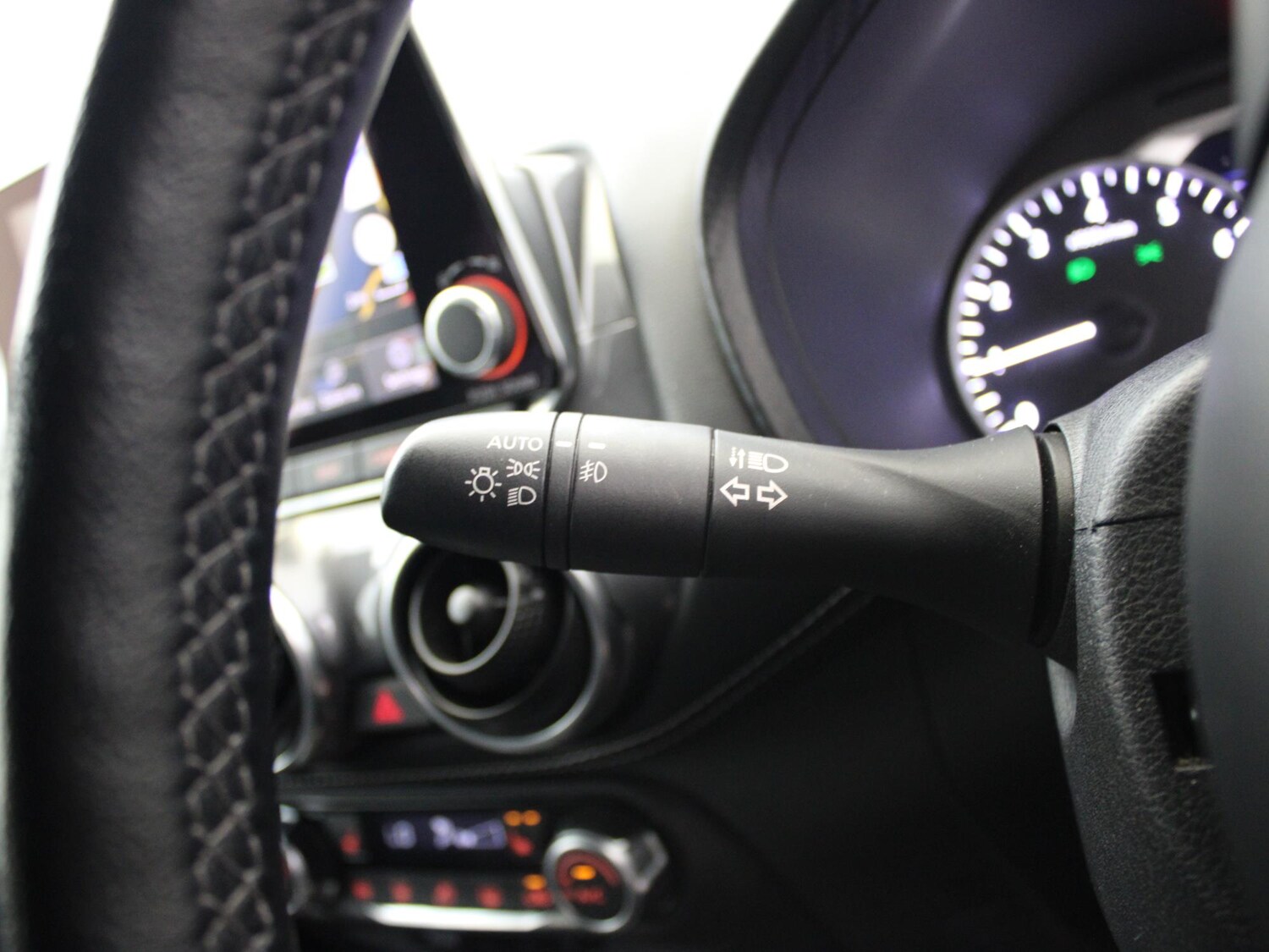 Used Nissan Juke 2024 for sale - 77687121: Photo 33