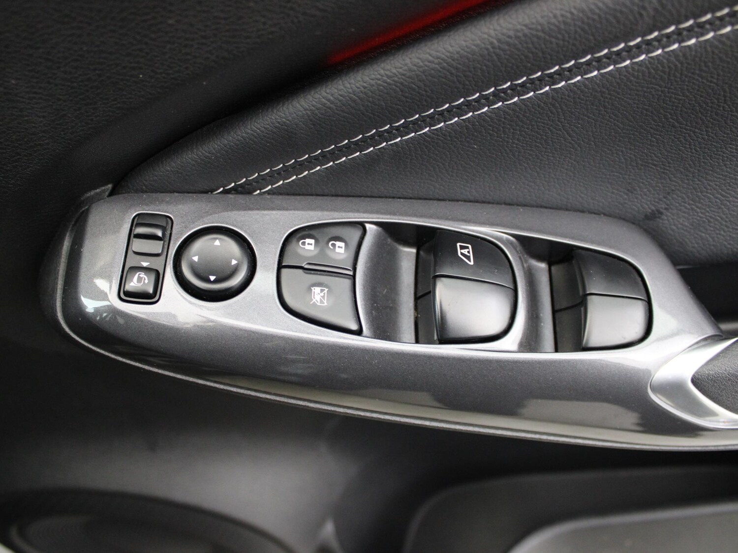 Used Nissan Juke 2024 for sale - 77687121: Photo 37