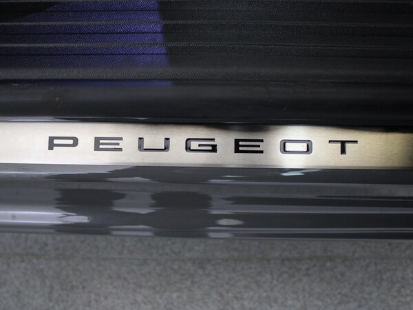 Used Peugeot 2008 2023 for sale - 76219981: Photo 50