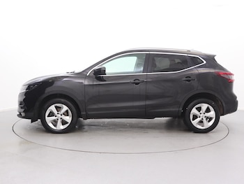 Used Nissan Qashqai 2017 for sale - 77135421: Photo