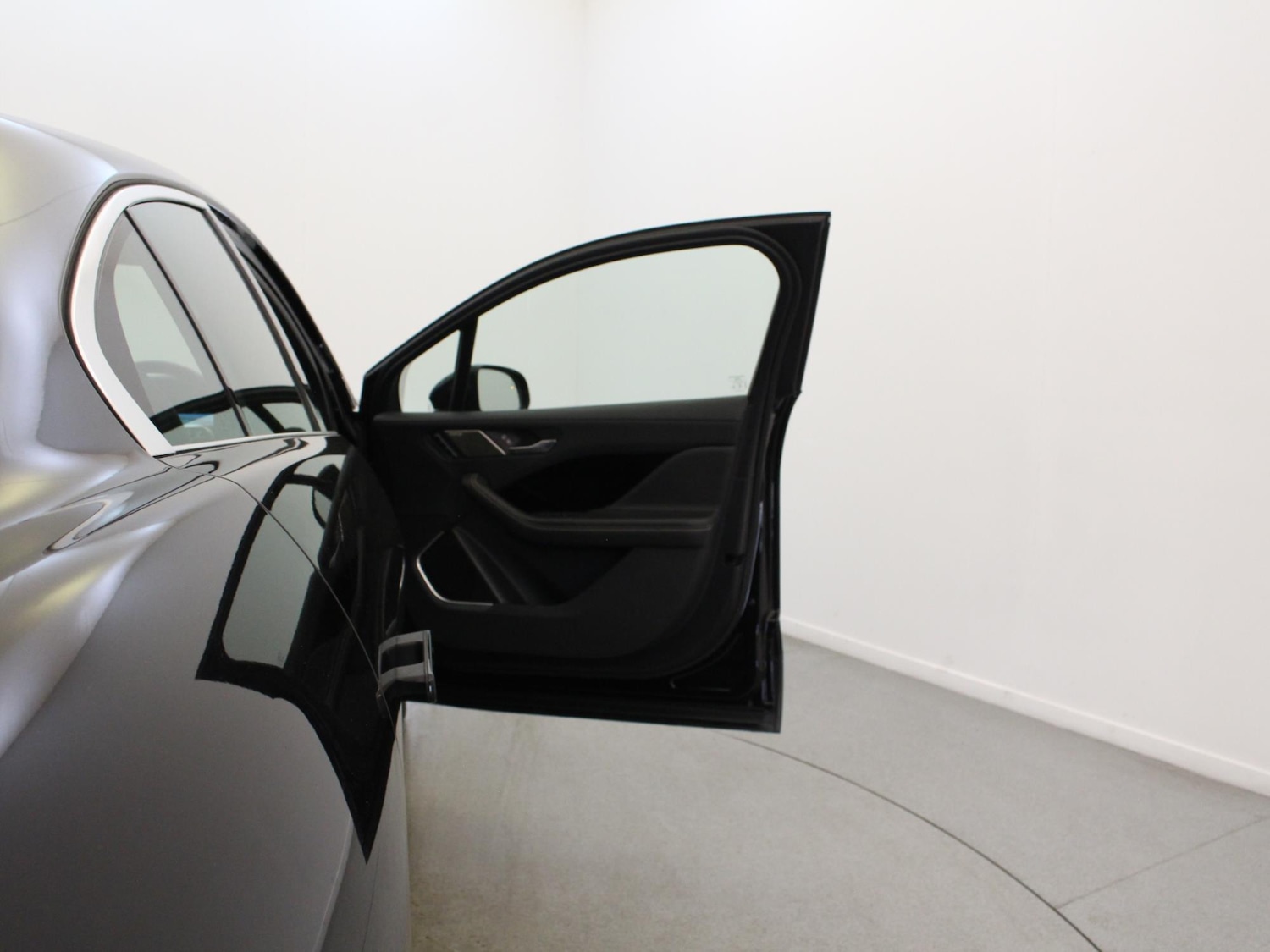 Used Jaguar I-Pace 2019 for sale - 76171291: Photo 45