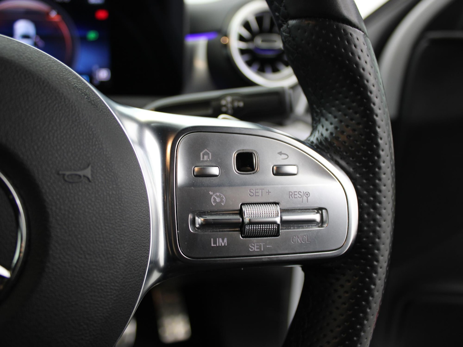 Used Mercedes-Benz A-Class 2022 for sale - 76564810: Photo 31