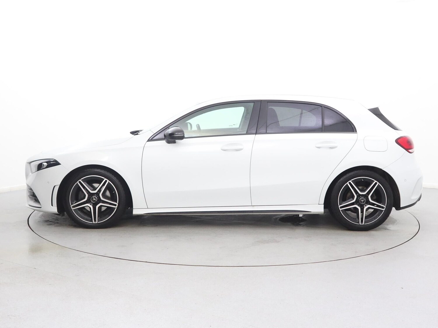 Used Mercedes-Benz A-Class 2022 for sale - 76564810: Photo 4