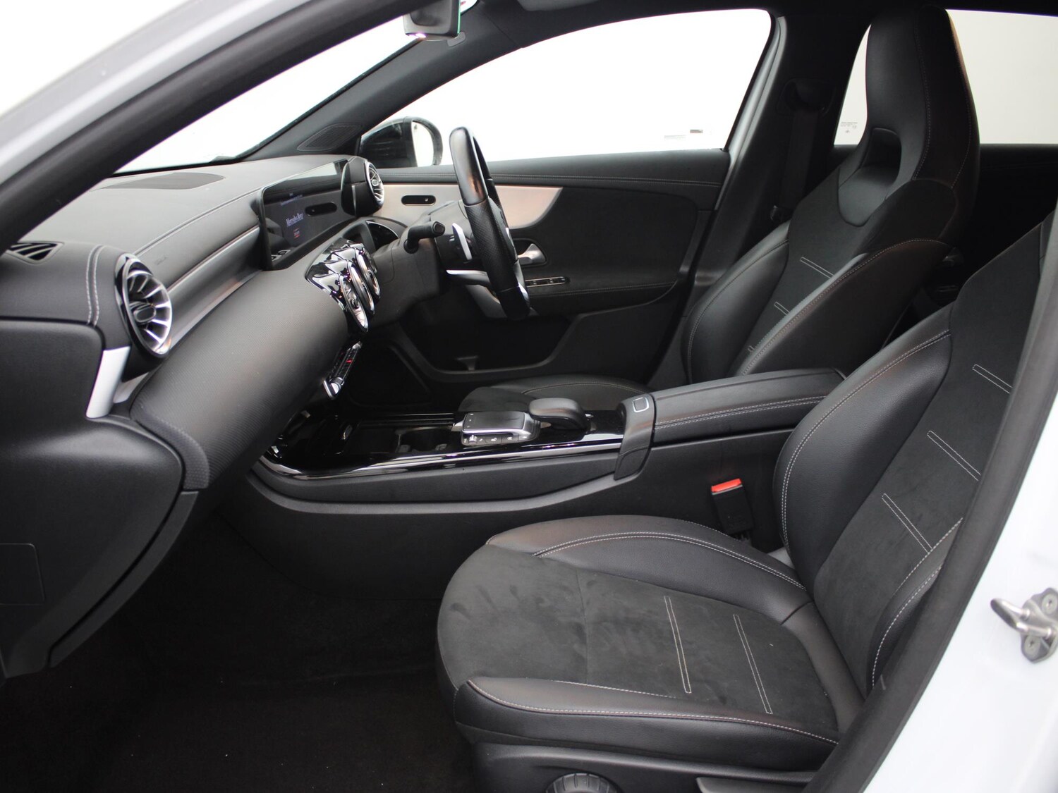 Used Mercedes-Benz A-Class 2022 for sale - 76564810: Photo 9