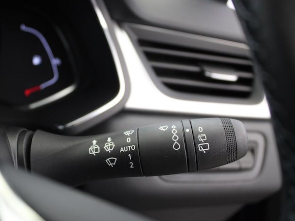 Used Renault Captur 2022 for sale - 75343902: Photo 16