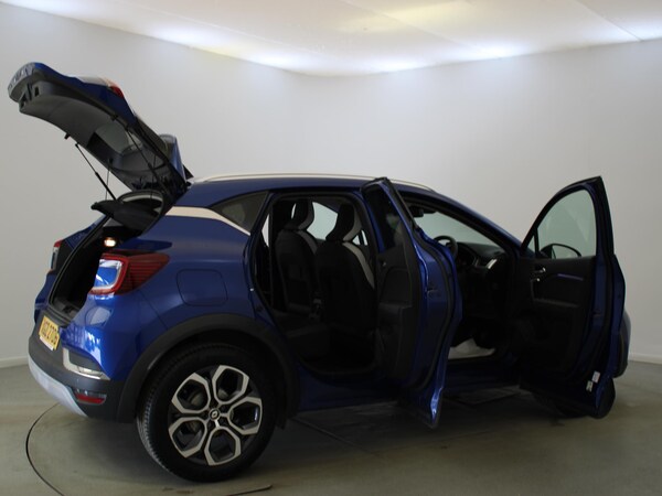 Used Renault Captur 2022 for sale - 75343902: Photo 30