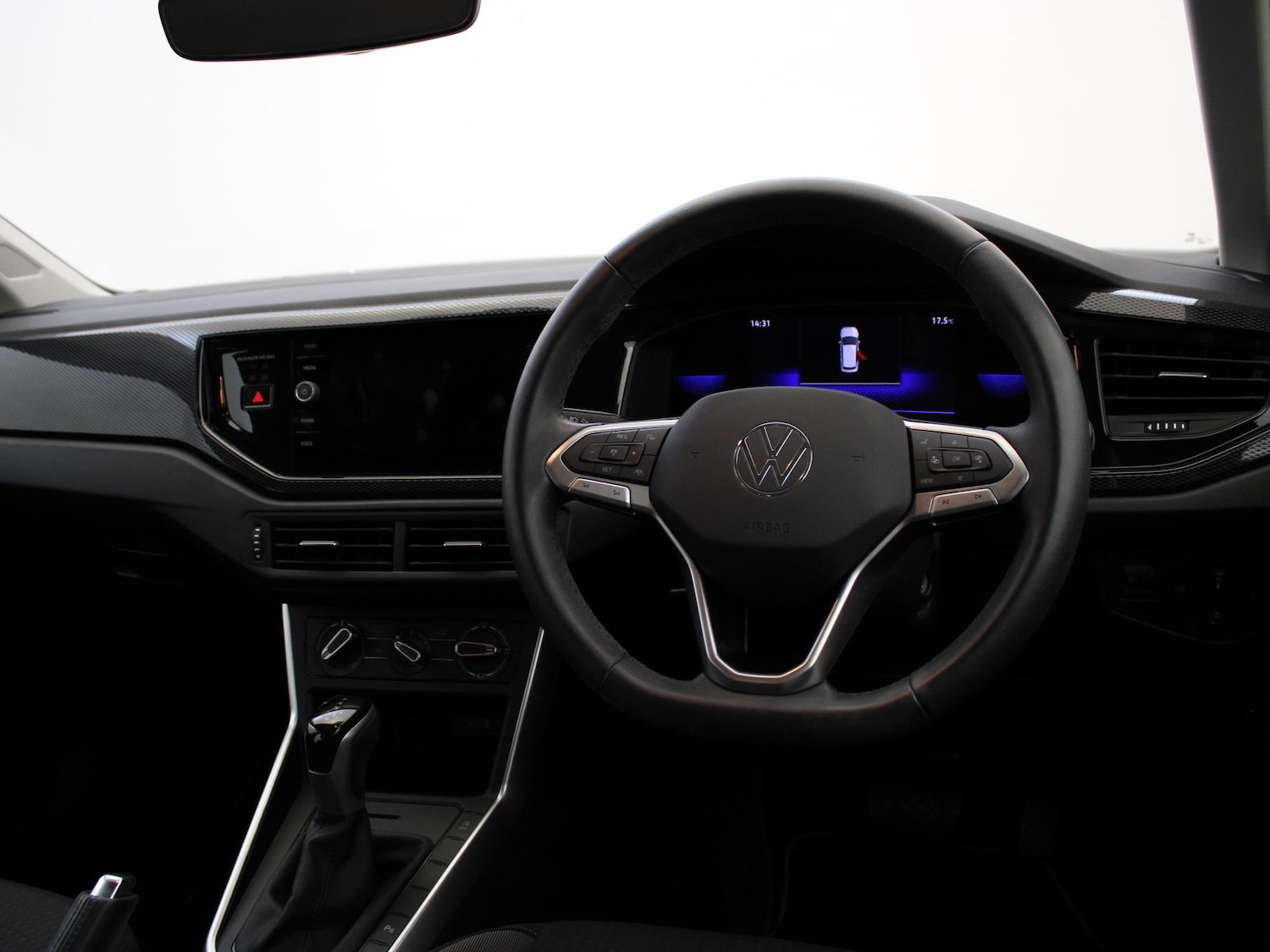 Used Volkswagen Polo 2023 for sale - 77240107: Photo 12