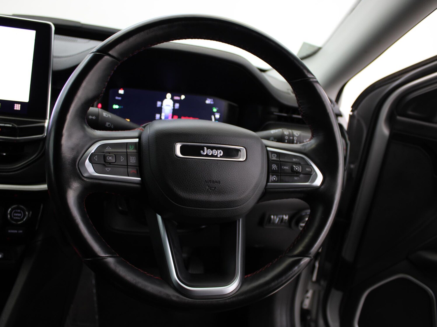 Used Jeep Compass 2022 for sale - 75331256: Photo 35