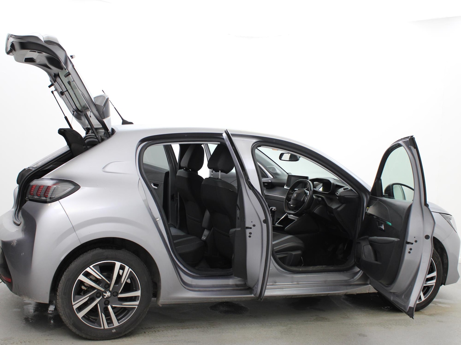 Used Peugeot 208 2022 for sale - 76755428: Photo 27